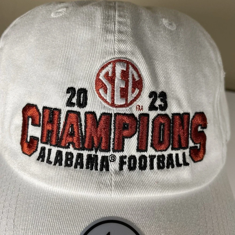Alabama Crimson Tide SEC 2023 Champions Football Baseball Cap Hat White 47 Brand - Picture 2 of 15